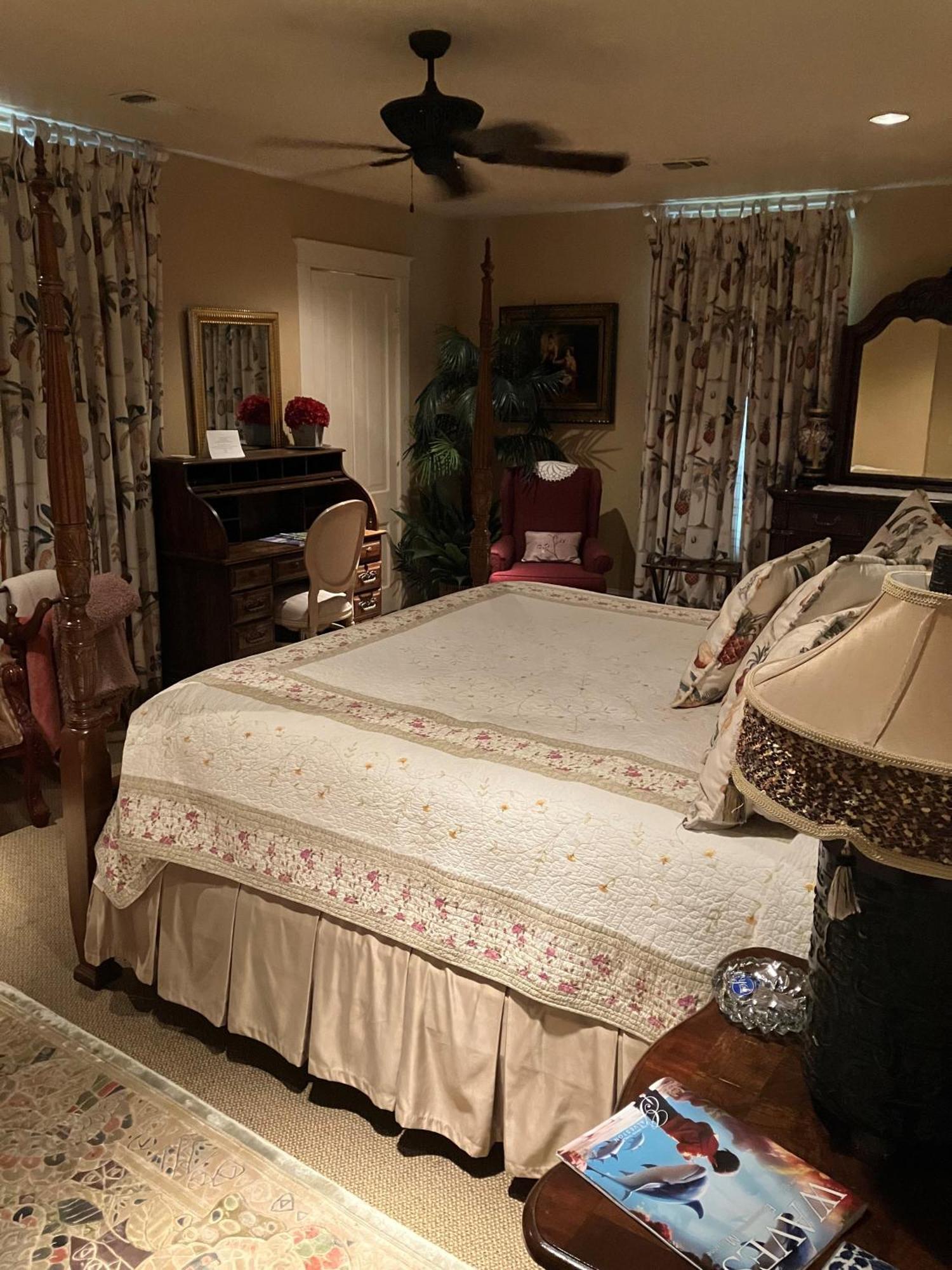 The Lasker Inn Галвестон Экстерьер фото